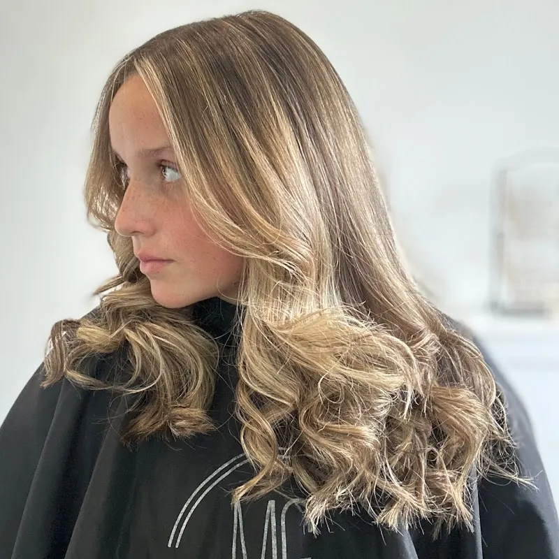 MG Beauty Salon — Hair salon in Deer Park